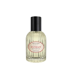 Ekstrakt perfum Marrakesh, linia Notes, Lambre, 30 ml
 
 Lambre Notes Marrakesh Extrait to esencja luksusu w formie ekstraktu perfum, który wyróżnia się wyjątkową intensywnością i długotrwałością. Dzięki wysokiemu stężeniu aromatycznych esencji, każdy akord ujawnia się stopniowo, tworząc bogaty, wielowymiarowy zapach.

Ekstrakt perfum sprawia, że zapach otula skórę niczym jedwabny woal, pozostawiając niezapomniane wrażenie. Idealny dla osób ceniących wyrafinowanie i elegancję.

Zmierzch nad Marakeszem maluje niebo w odcieniach purpury i złota. Gorące powietrze pulsuje zapachem przypraw, rozgrzanego drewna i lekkiej słodyczy kwiatów. Wąskie uliczki skrywają tajemnice – każda z nich prowadzi do ukrytego skarbu: pachnących bazarów, spokojnych ogrodów, orientalnych pałaców.

Kilka kropli wystarczy, aby pozostawić po sobie niezapomniane wrażenie.
Ви надіслали
Rodzina zapachowa: orientalno-kwiatowe

Nuty głowy: pomarańcza, aksamitka

Nuty serca: jaśmin, szafran

Nuty bazy: mech dębowy, ambra, piżmo, toffi.